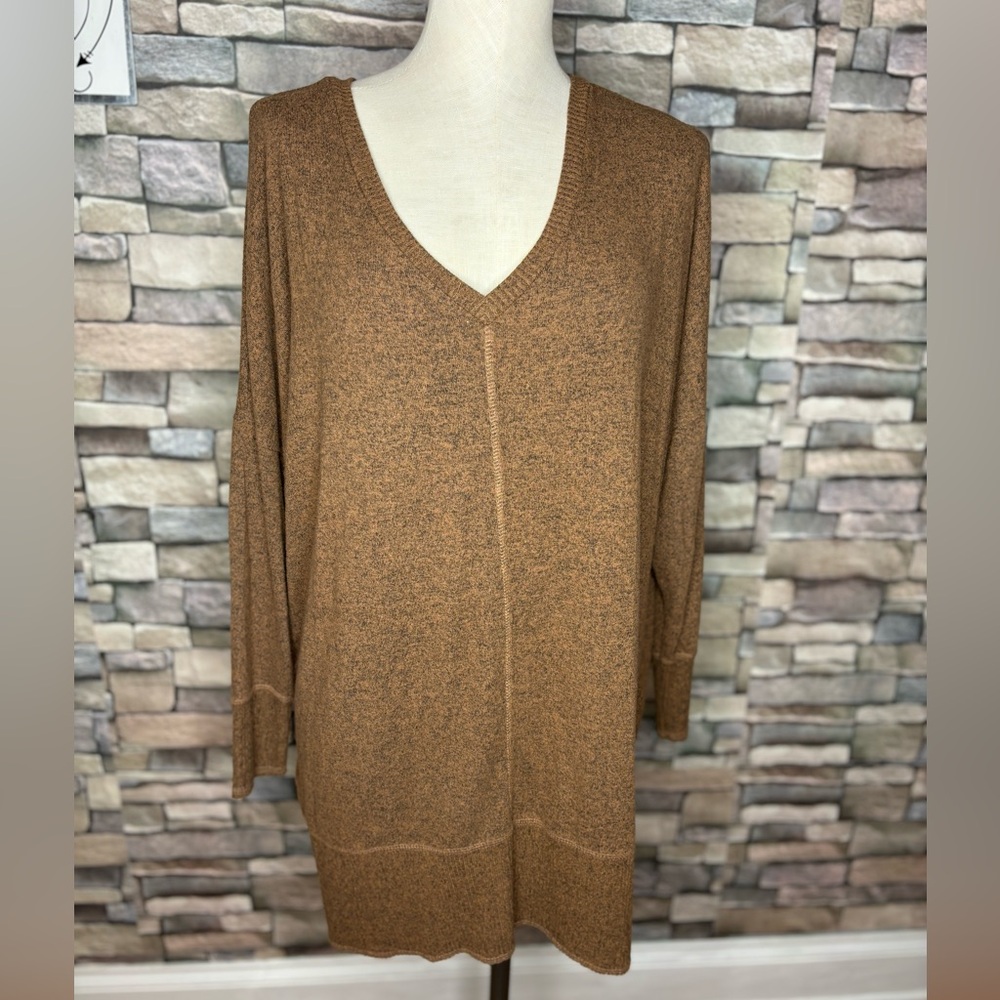 Traveling Chic Boutique lightweight super soft V-neck oversized sweater